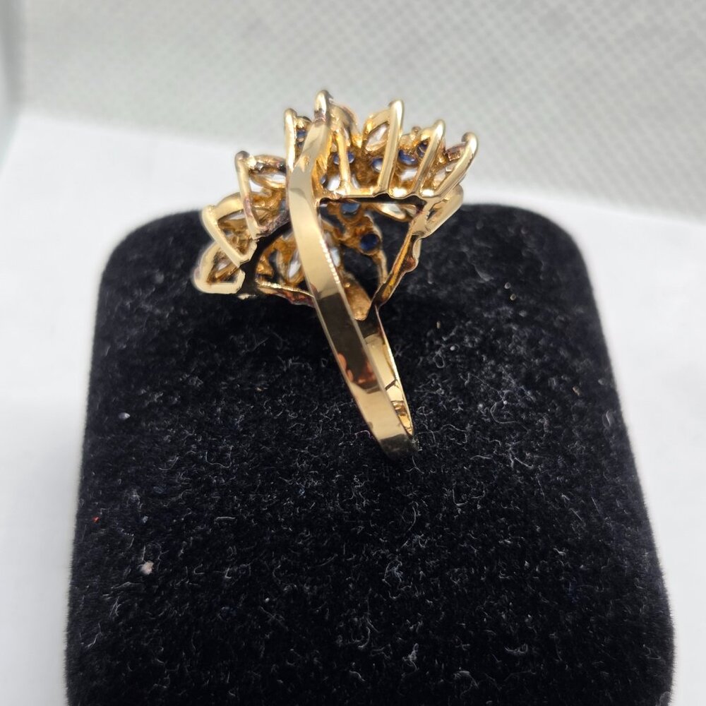 ring - Picture 4 of 7